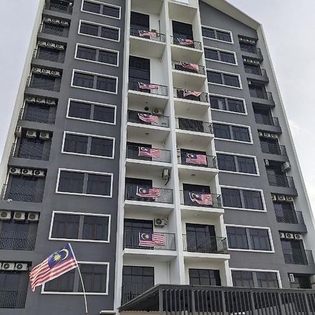 Alor Setar Imperio By Im Staycation 3Bedroom & Rooftop Pool Екстериор снимка