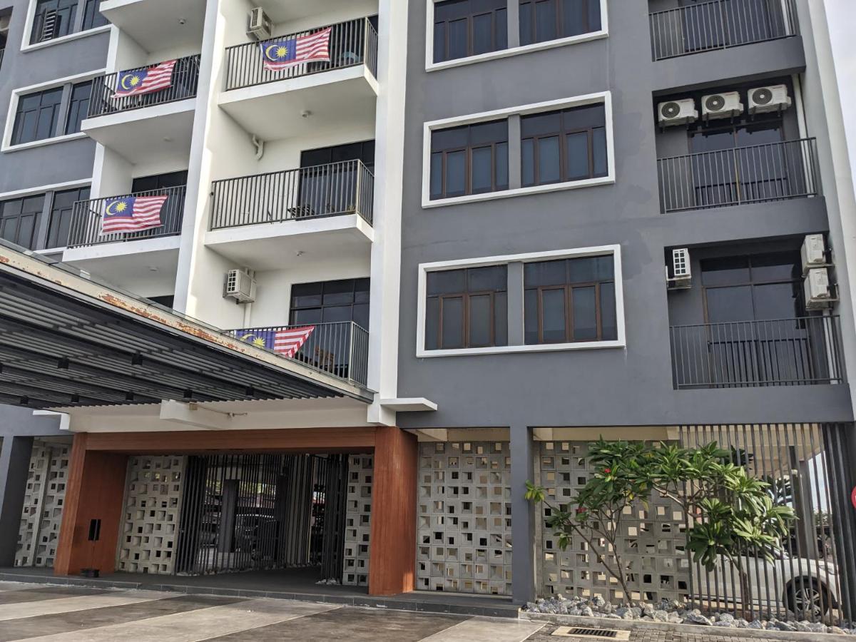 Alor Setar Imperio By Im Staycation 3Bedroom & Rooftop Pool Екстериор снимка